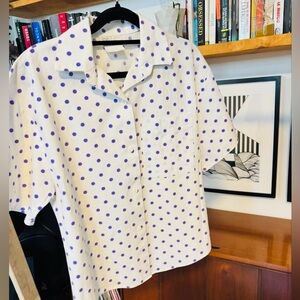 CANDICE Vintage White Shirt with Mauve Polka Dot